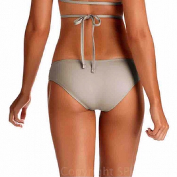 Vitamina A Emelia Triple Strap Bottom - Picture 2 of 2